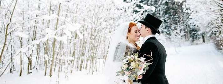 Ślub zimą - zalety uroczystości ślubnej w śnieżnej oprawie :)